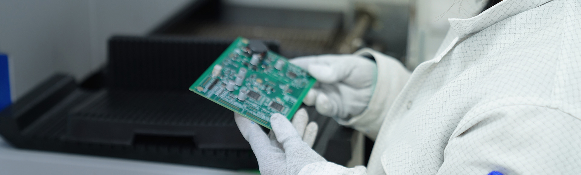  苏州赫智铖电子